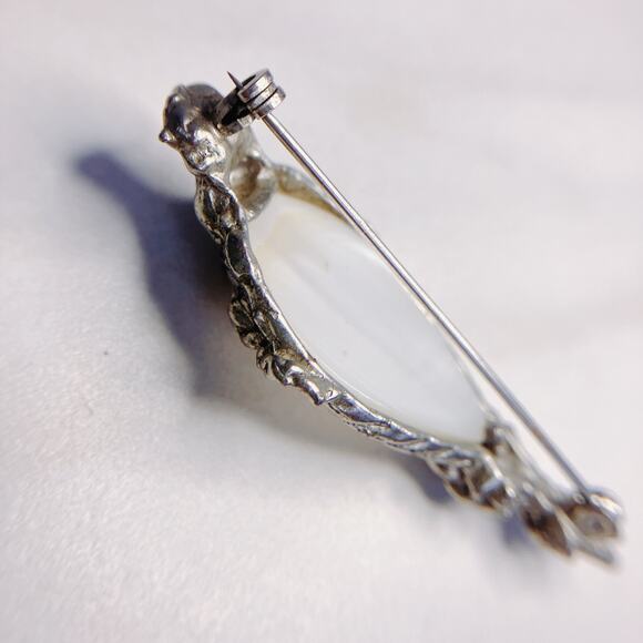 Rare Kitschy Selro Face Brooch, Vintage Fantasy, Mother of Pearl, Asian Gothic - Picture 6 of 6
